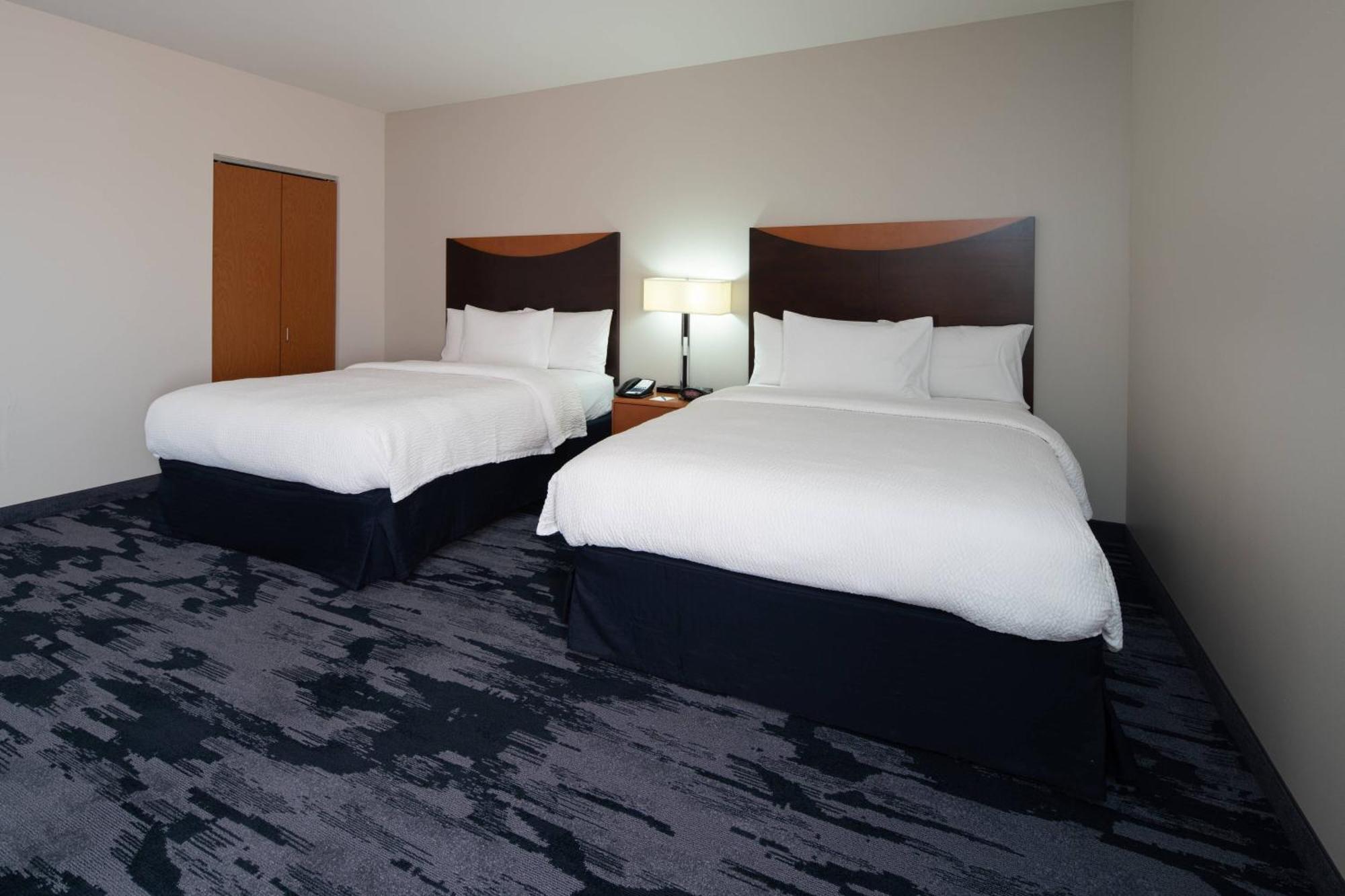 Fairfield Inn & Suites Seattle Бремертън Екстериор снимка