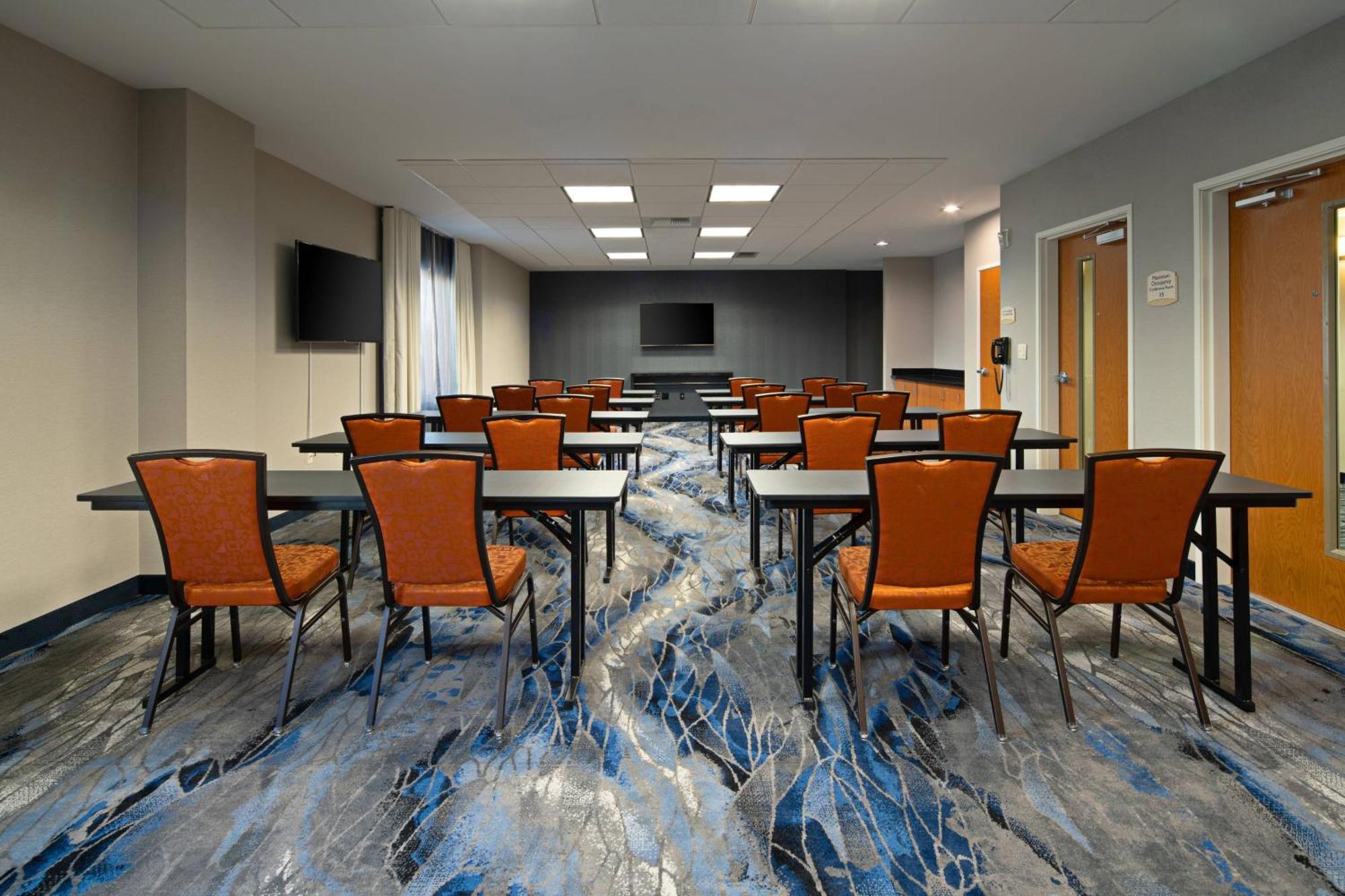 Fairfield Inn & Suites Seattle Бремертън Екстериор снимка
