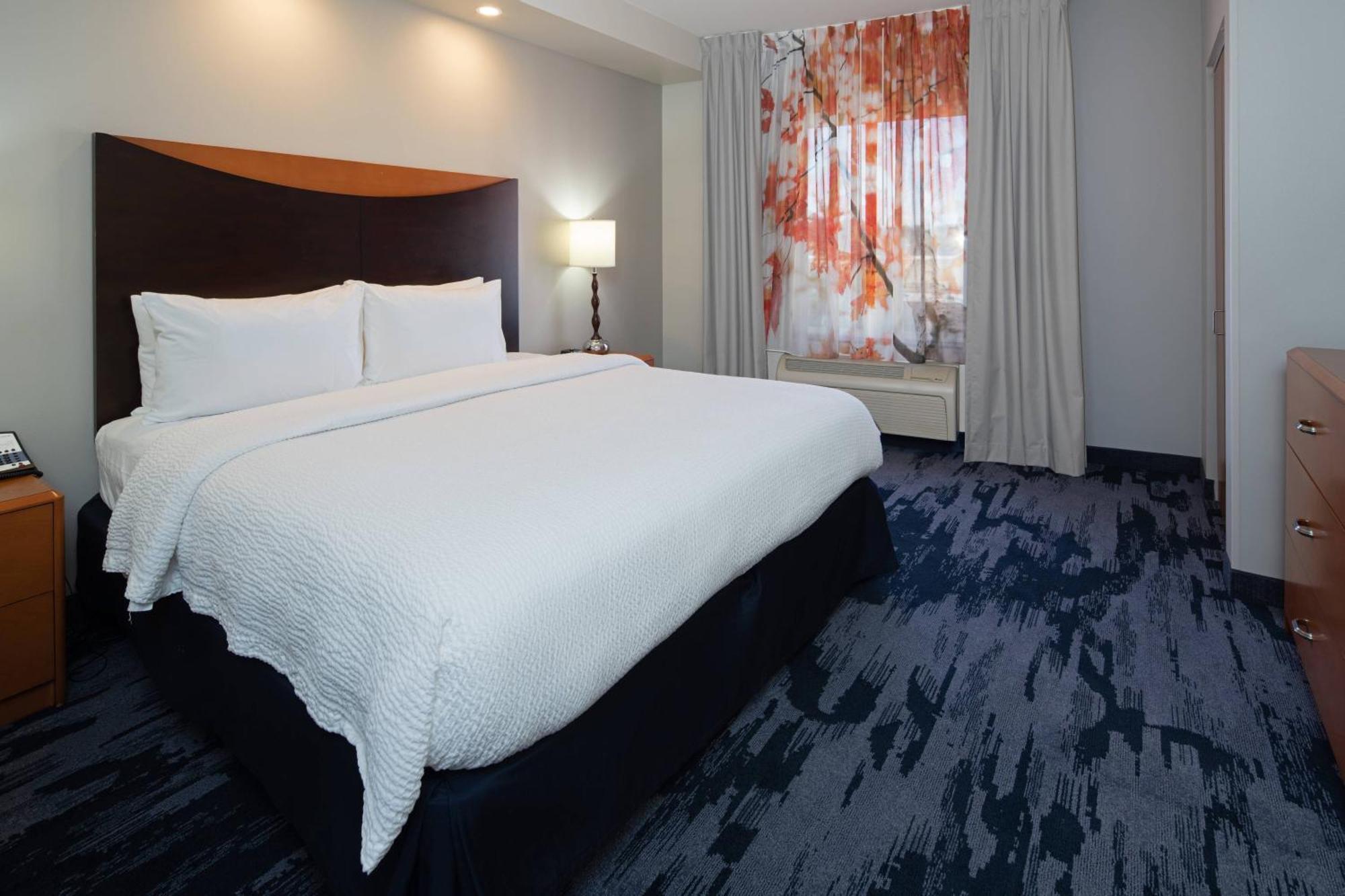 Fairfield Inn & Suites Seattle Бремертън Екстериор снимка